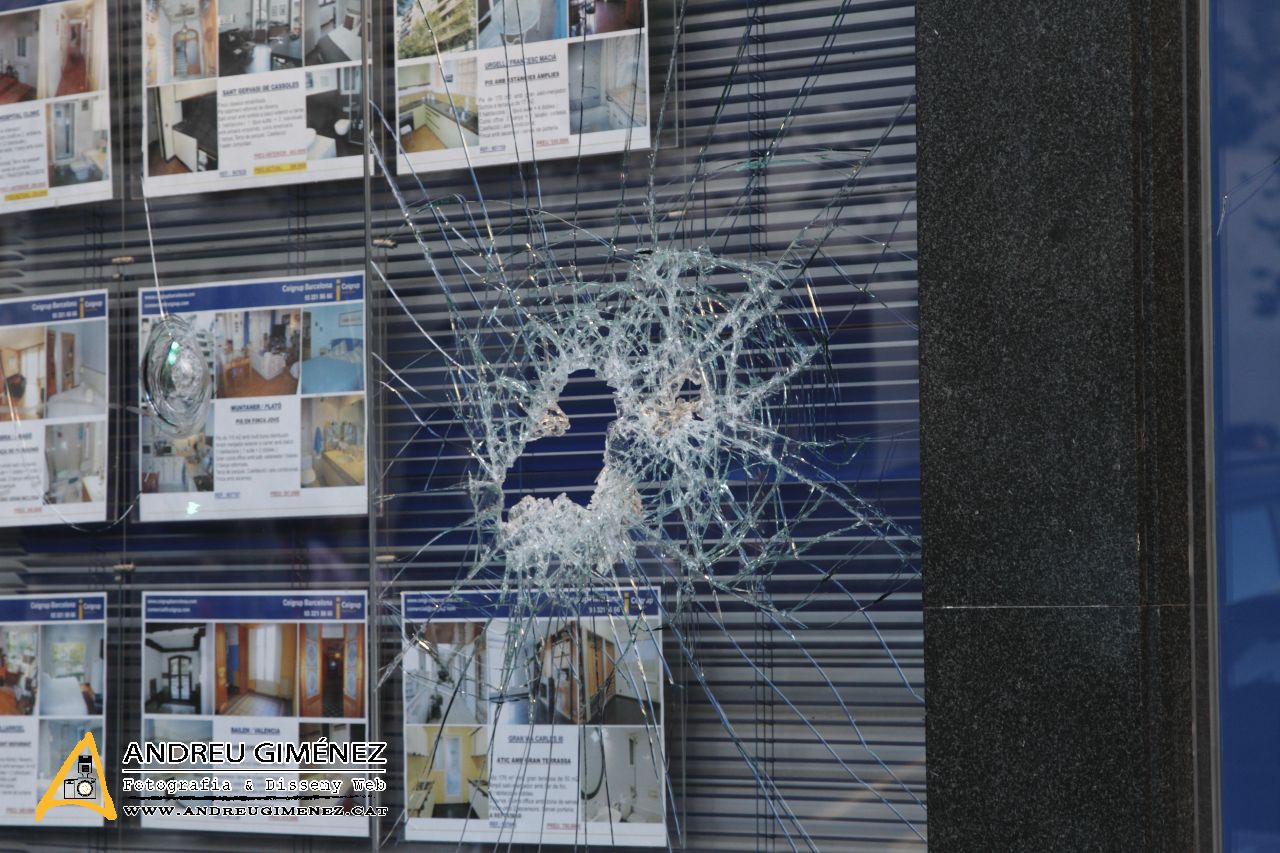 Ni UE ni Capitalisme: Poder Popular