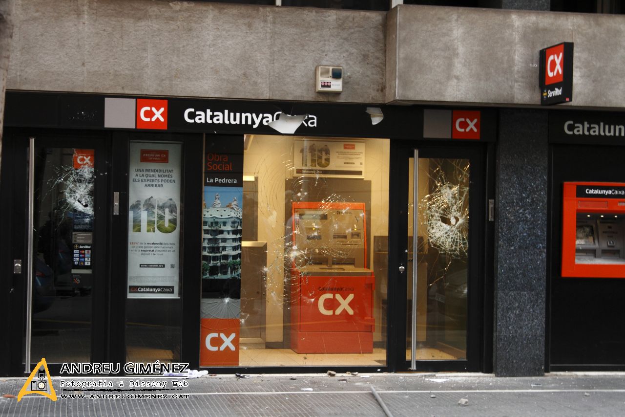 Ni UE ni Capitalisme: Poder Popular