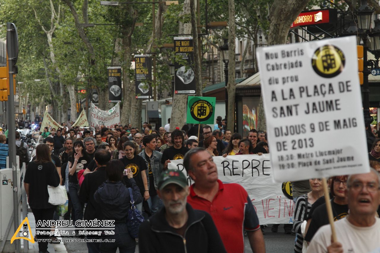 Nou Barris cabrejada diu Prou!