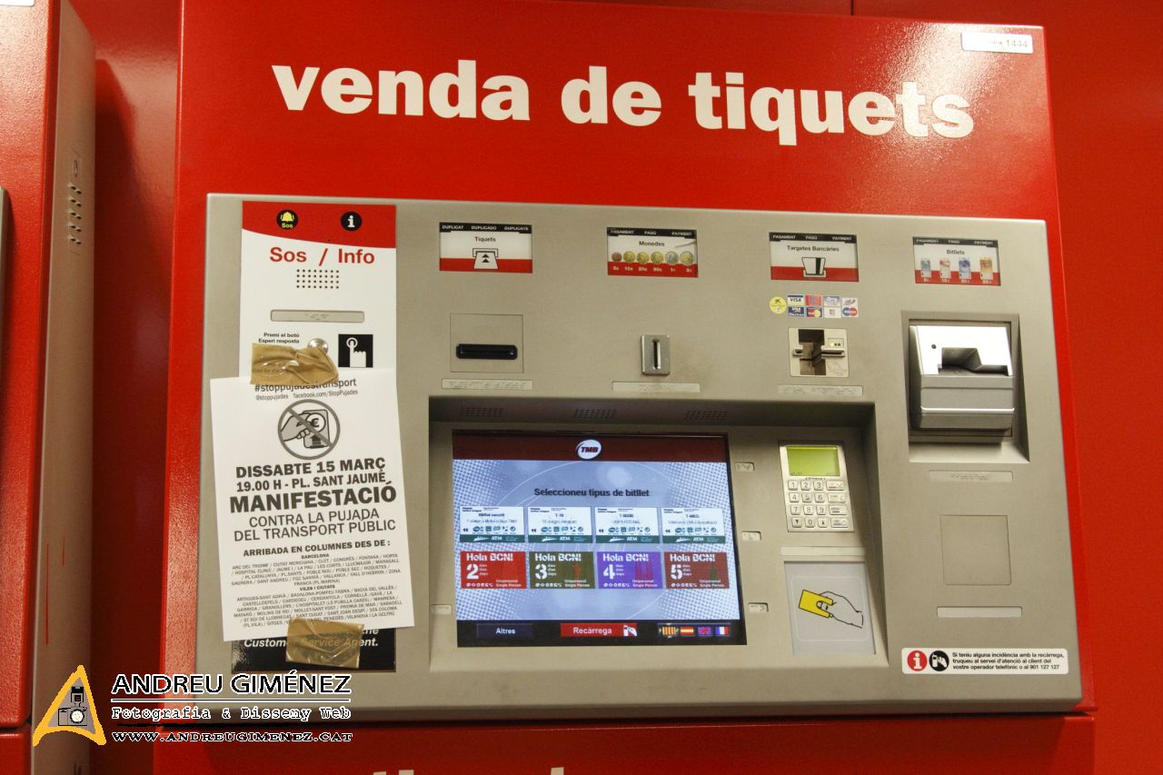 Protesta contra l’encariment del preu del transport públic 