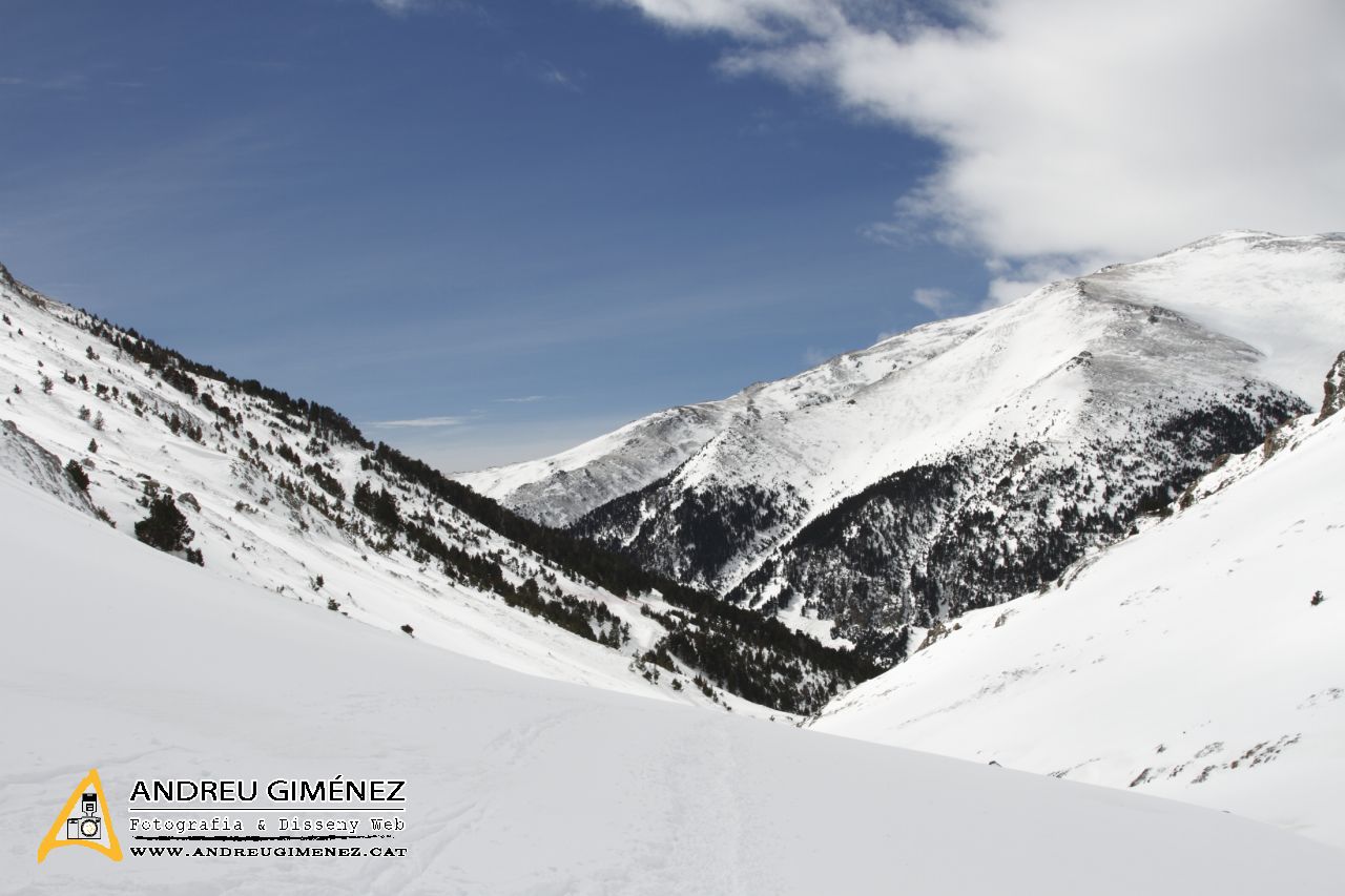 Un dia amb neu a la Vall de Núria