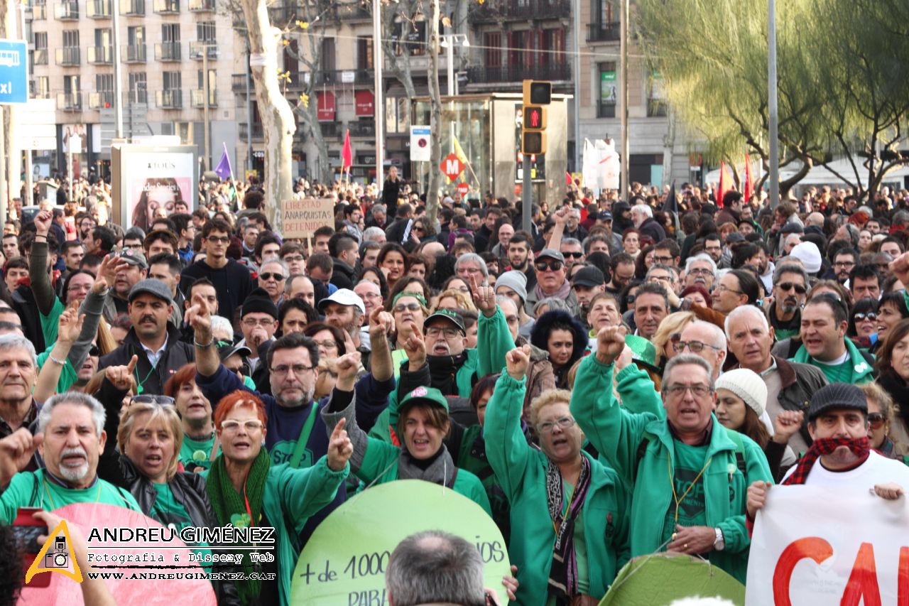 Protesta contra “la llei mordassa” a Barcelona