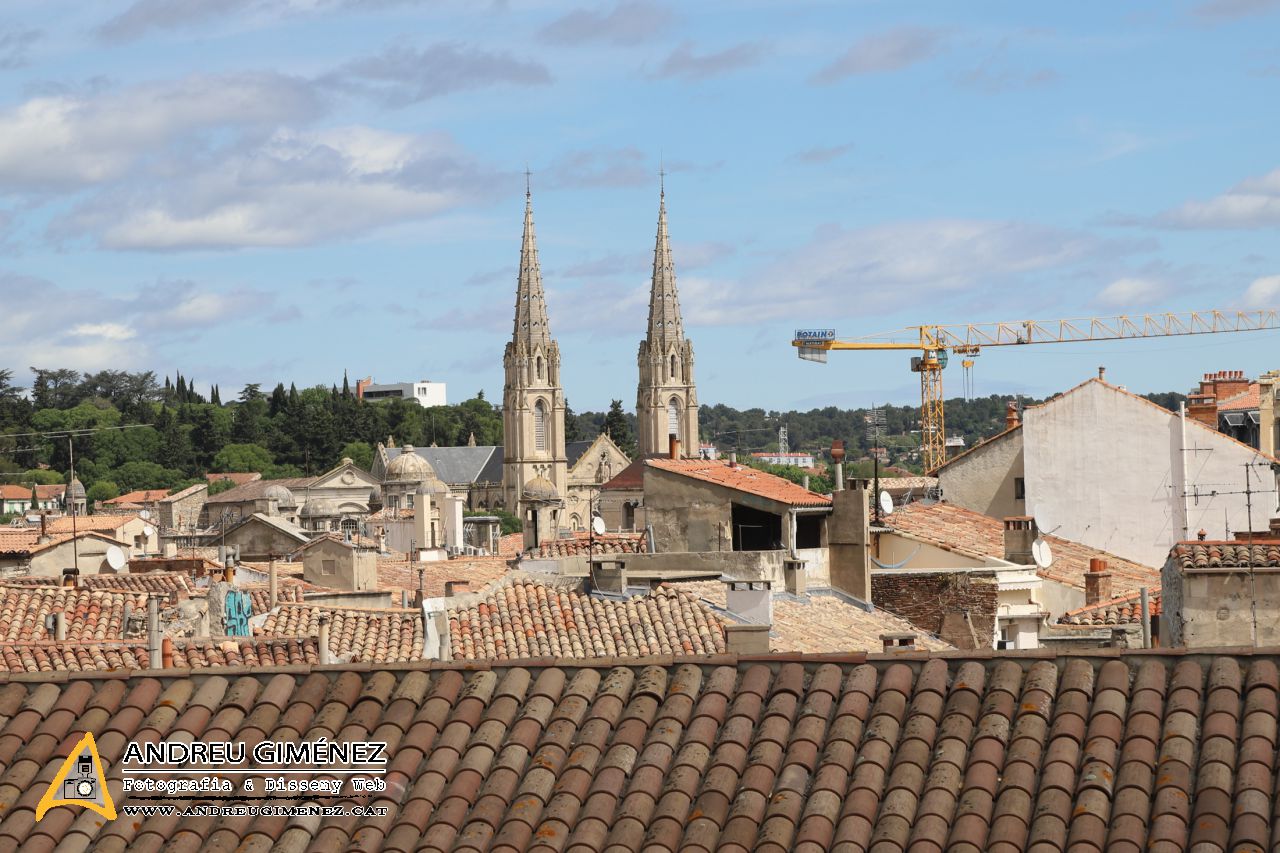 Nîmes