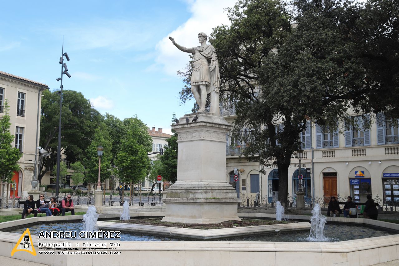 Nîmes