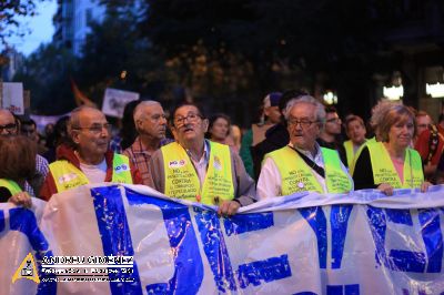 No Devem! No Paguem! De nosaltres Depèn!