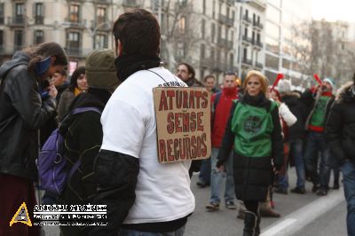 Fem-los fora 23F