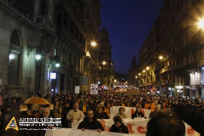 Fem-los fora 23F