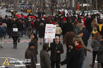 Fem-los fora 23F