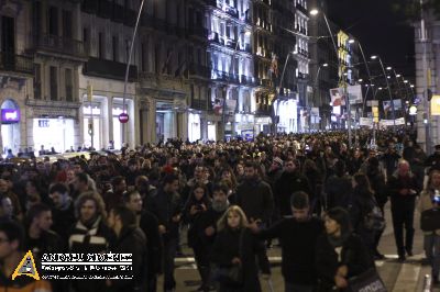 Manifestació a Barcelona en suport dels veïns de Gamonal