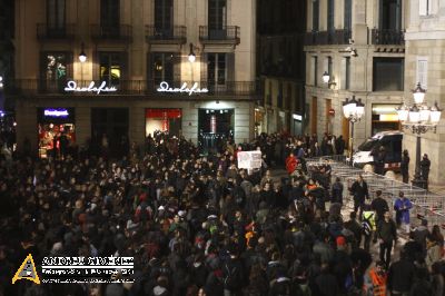 Manifestació a Barcelona en suport dels veïns de Gamonal