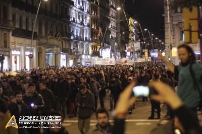 Manifestació a Barcelona en suport dels veïns de Gamonal