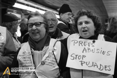 Protesta contra l’encariment del preu del transport públic 