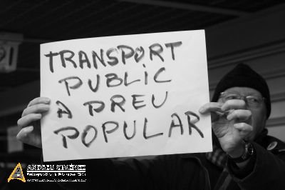 Protesta contra l’encariment del preu del transport públic 