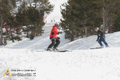 Un dia amb neu a la Vall de Núria